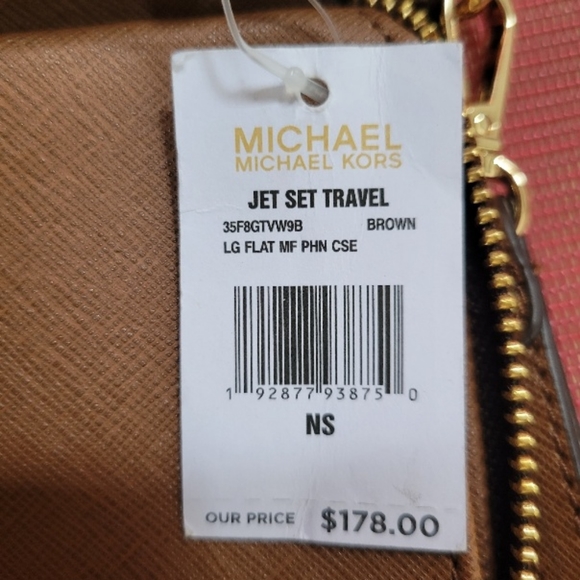 NEW!! Michael Kors JET SET zip around phone wallet wristlet in Brown - Picture 5 of 5